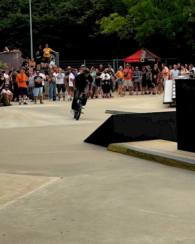 @sikharin_bmx had some 🔥 runs a few weeks ago 🙌 #bmx @northbrigade 📹 @woozybmx